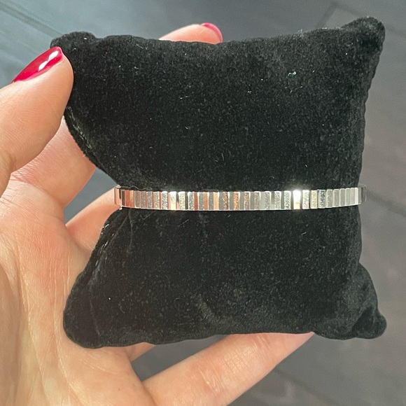 Ring Concierge Fluted White Gold Bangle 17 cm - Picture 3 of 15